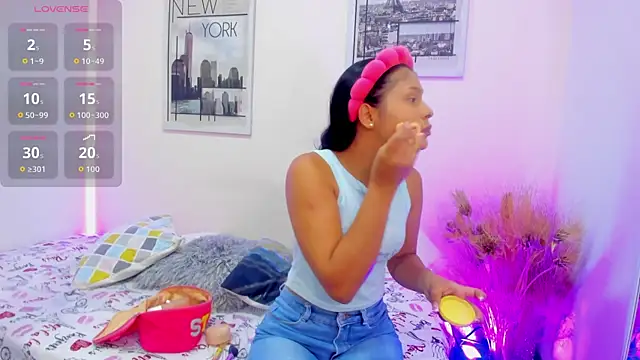 karol bustamante online show from 09.23.25