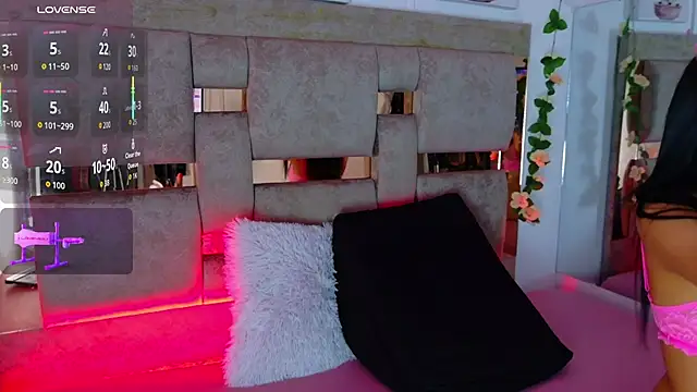 Madison 03 online show from 10.08.25