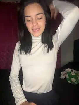 Snapshot of blinkiii_ chatting on 10.11.25 blinkiii online show from 10.11.25