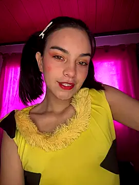 Snapshot of blinkiii_ chatting on 10.31.25 blinkiii online show from 10.31.25