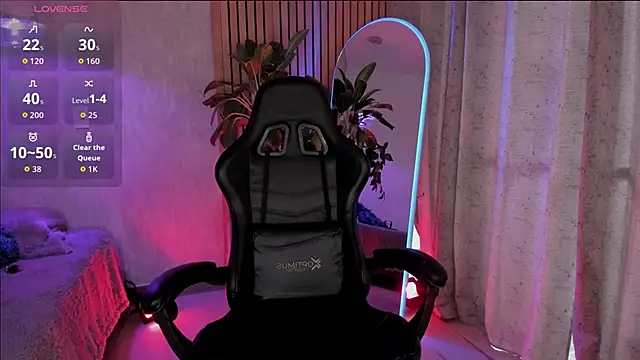 emma       online show from 11.04.25