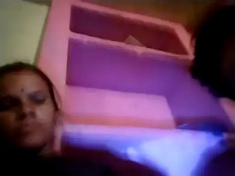 Snapshot of Sapna_meena chatting on 10.25.25 Sapna meena online show from 10.25.25