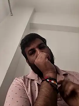 vinay smalldick online show from 04.05.26