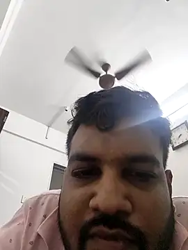 vinay smalldick online show from 04.18.26