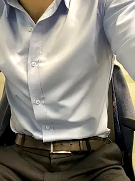 Snapshot of speddy34 chatting on 11.19.25 speddy34 online show from 11.19.25