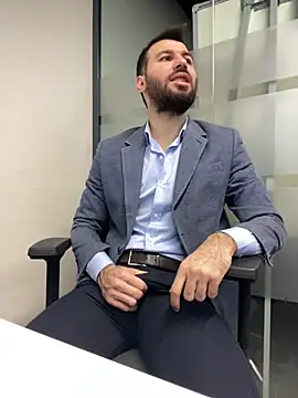 Snapshot of speddy34 chatting on 12.22.25 speddy34 online show from 12.22.25