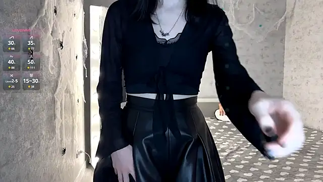 FakeLamb online show from 10.27.25