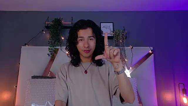 BenjiFiore  online show from 10.23.25