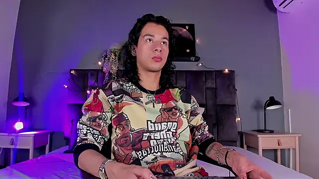 BenjiFiore  online show from 10.25.25