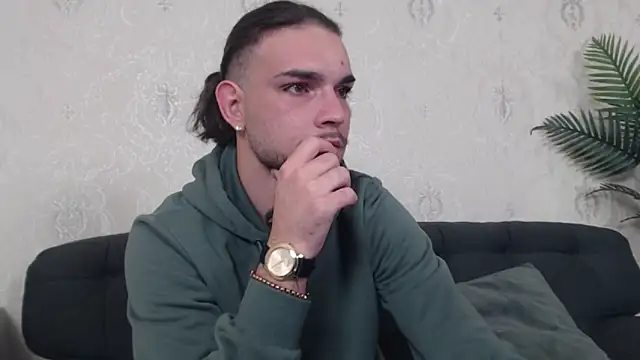 Snapshot of DanyelCarter chatting on 09.19.25 DanyelCarter online show from 09.19.25