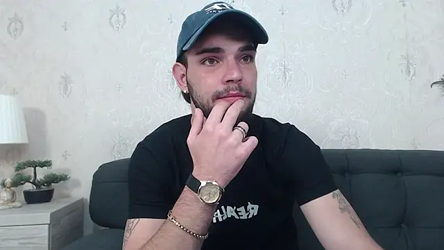 Snapshot of DanyelCarter chatting on 10.08.25 DanyelCarter online show from 10.08.25