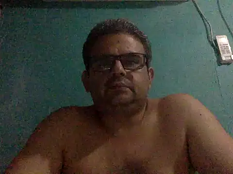 Snapshot of Katracho6969 chatting on 10.02.25 Katracho6969 online show from 10.02.25