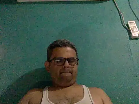 Snapshot of Katracho6969 chatting on 11.05.25 Katracho6969 online show from 11.05.25