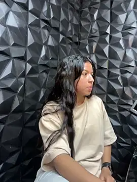 lil charme online show from 09.29.25