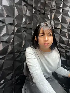 lil charme online show from 10.09.25