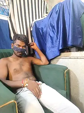 sexy-couple77 online show from 10.26.25