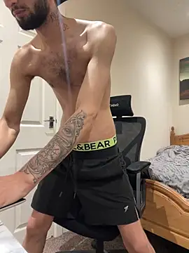 mixedcouplee69 online show from 10.11.25