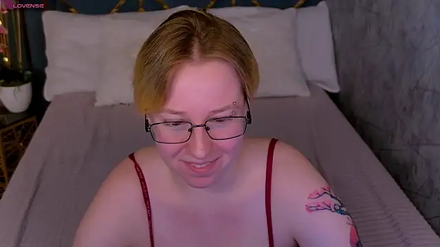AlexandraGreen online show from 06.06.26