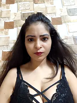 QUEEN-ADITI online show from 09.30.25