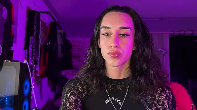 xoFrankie online show from 11.20.25