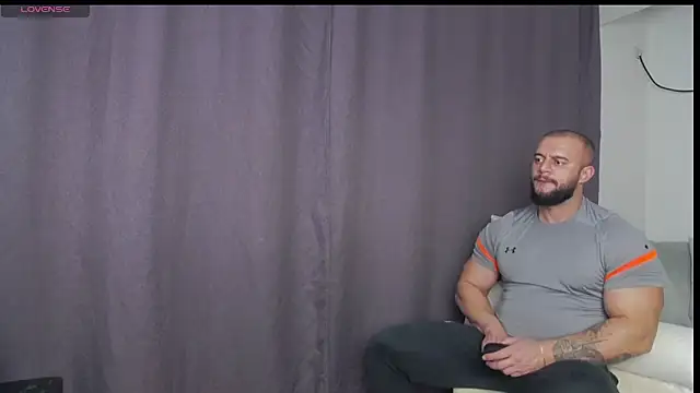 RickyMiami1 online show from 11.16.25