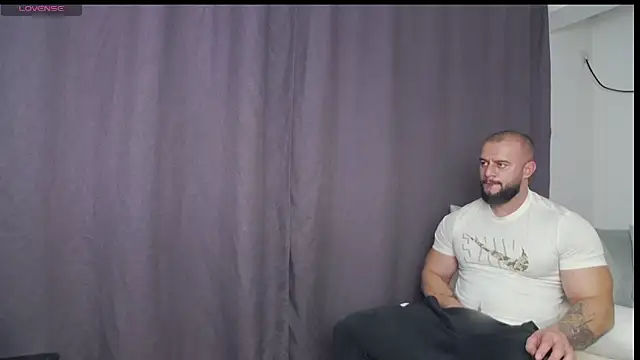 RickyMiami1 online show from 11.22.25