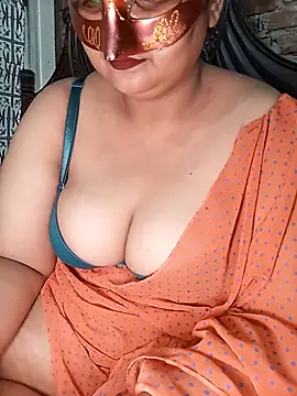 Snapshot of Tanisha-Chy chatting on 07.18.26 Tanisha-Chy online show from 07.18.26