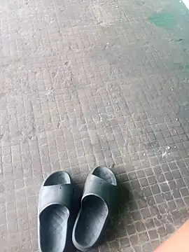 Snapshot of Arya85 chatting on 11.09.25 Arya85 online show from 11.09.25