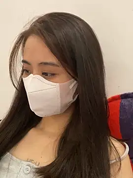 Snapshot of Mochi21 chatting on 10.17.25 Mochi21 online show from 10.17.25