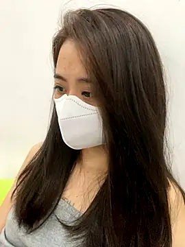 Snapshot of Mochi21 chatting on 10.20.25 Mochi21 online show from 10.20.25