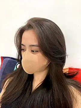 Snapshot of Mochi21 chatting on 10.27.25 Mochi21 online show from 10.27.25