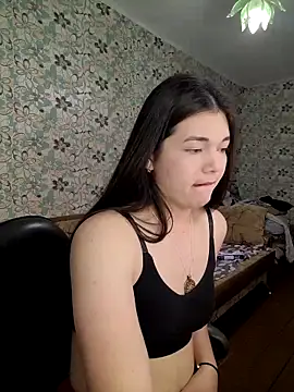 Albi Glow online show from 09.30.25