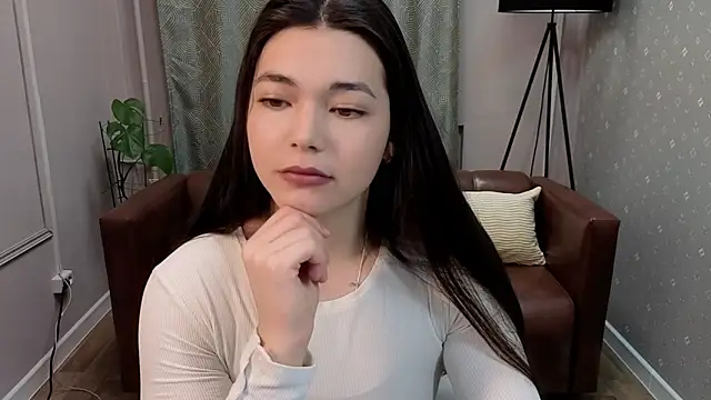 Albi Glow online show from 11.16.25