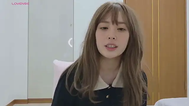 Nagitan chat online show from 10.25.25