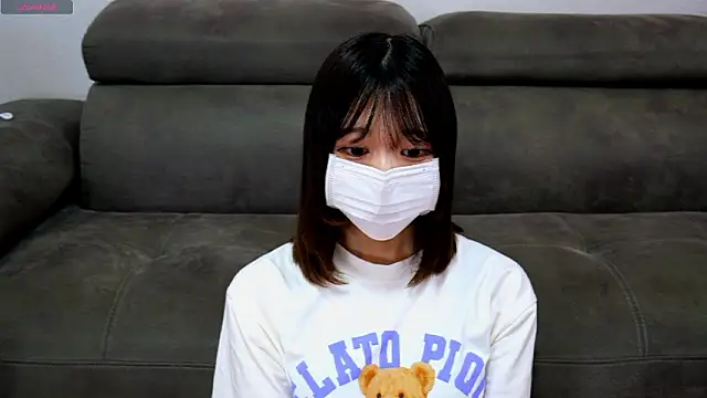 yua    chan online show from 09.30.25