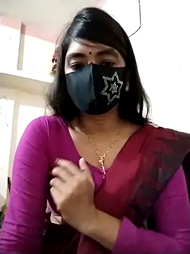 Puja-Rane online show from 10.21.25