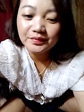 Snapshot of lusy-000 chatting on 09.11.25 lusy-000 online show from 09.11.25
