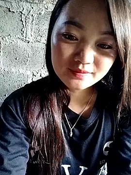 Snapshot of lusy-000 chatting on 09.15.25 lusy-000 online show from 09.15.25