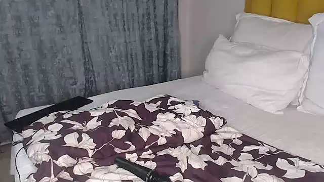 Bella 2025 online show from 02.23.26