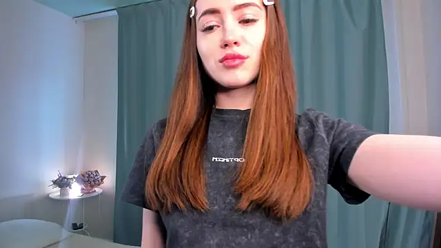 Chloeee4200 online show from 04.11.26