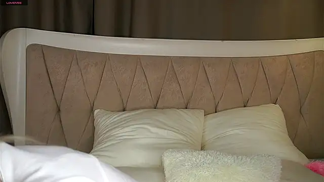 MarciDarugar online show from 10.04.25