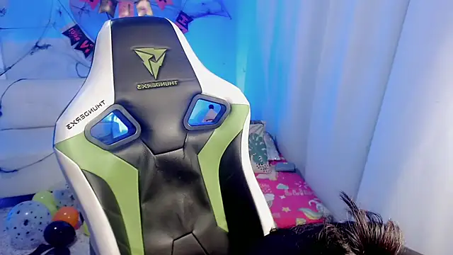 mishel hott online show from 10.20.25