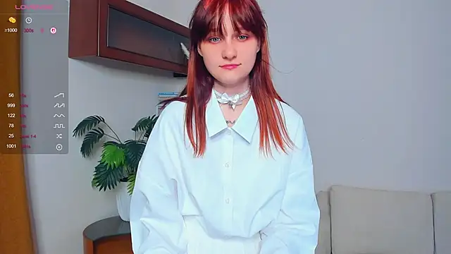 Snapshot of KatyKufel chatting on 09.18.25 KatyKufel online show from 09.18.25