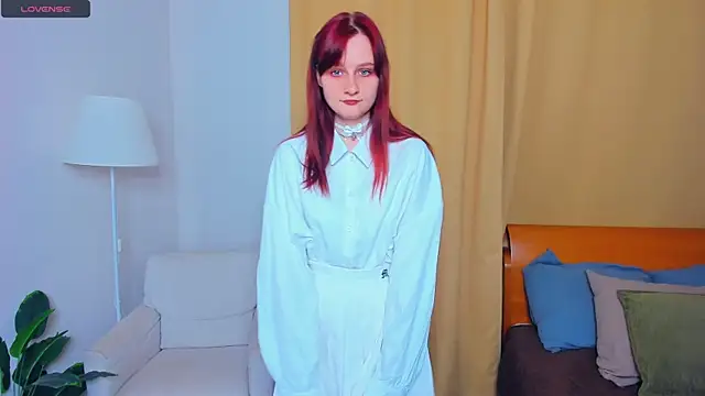 Snapshot of KatyKufel chatting on 10.24.25 KatyKufel online show from 10.24.25