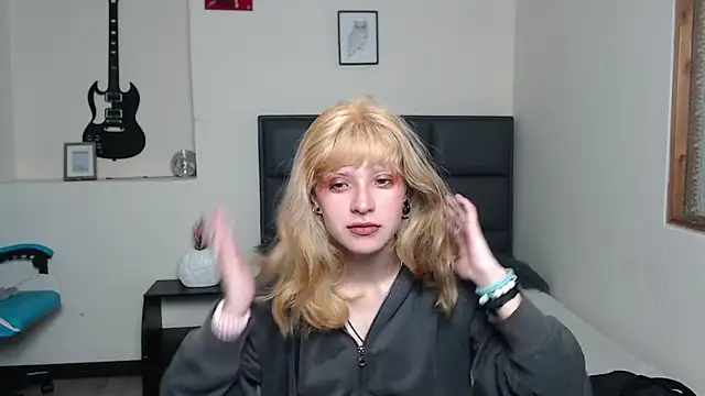 Amnesia  online show from 10.30.25