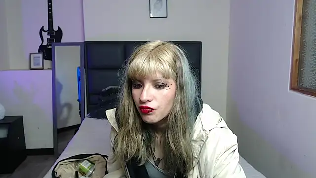 Amnesia  online show from 11.13.25