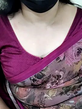 Devikha27 online show from 04.27.26