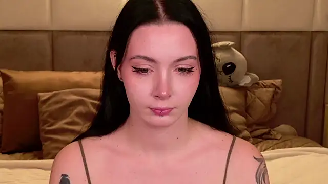 Goldy Stark online show from 09.29.25