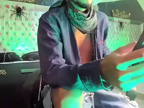 Snapshot of JhosuaCollins_ chatting on 10.23.25 JhosuaCollins  online show from 10.23.25