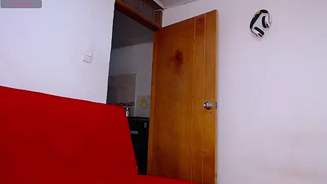 tommyblessd1 online show from 11.19.25